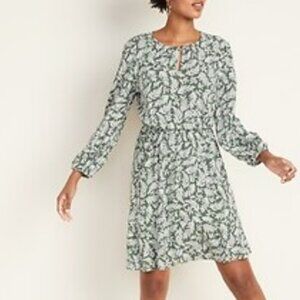 Old Navy Women's Light Green Long Sleeve Fern Floral White Knee Length Dress XXL